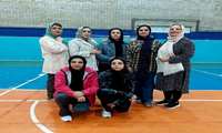 تیم بانوان مرکز بهداشت همدان به مقام دوم مسابقات طناب کشی دست یافت